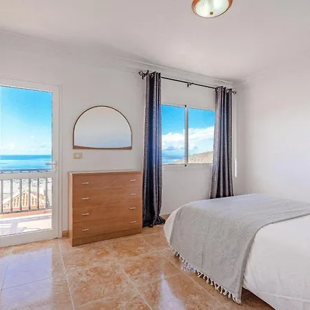 Tantulia El Conde 2 Feriehus Costa Adeje (Tenerife)