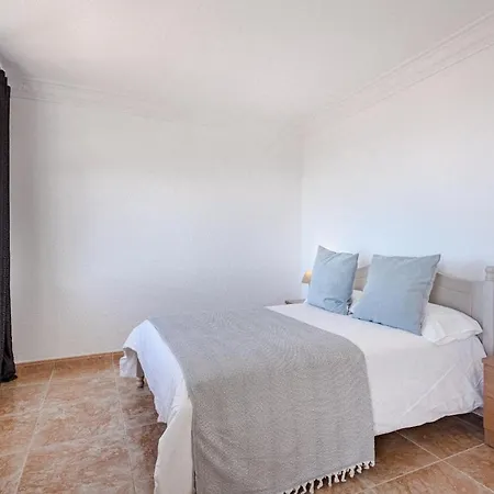 Nyaraló Tantulia El Conde 2