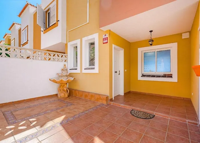 Tantulia El Conde 2 Nyaraló *